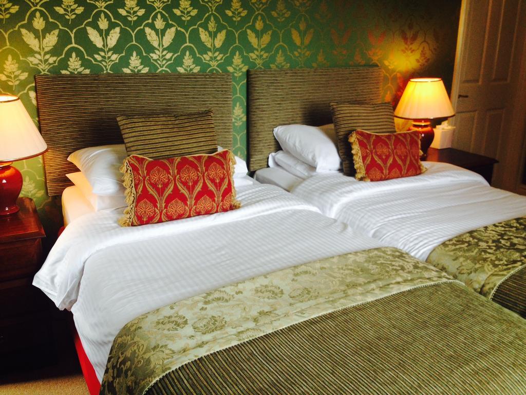 Overton Grange Country Hotel Ludlow Room photo